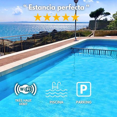 Magnifique Appartement En Front De Mer, Caneylles Росес Екстериор снимка