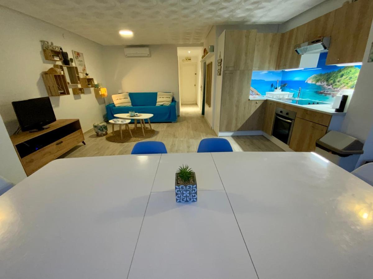Magnifique Appartement En Front De Mer, Caneylles Росес Екстериор снимка