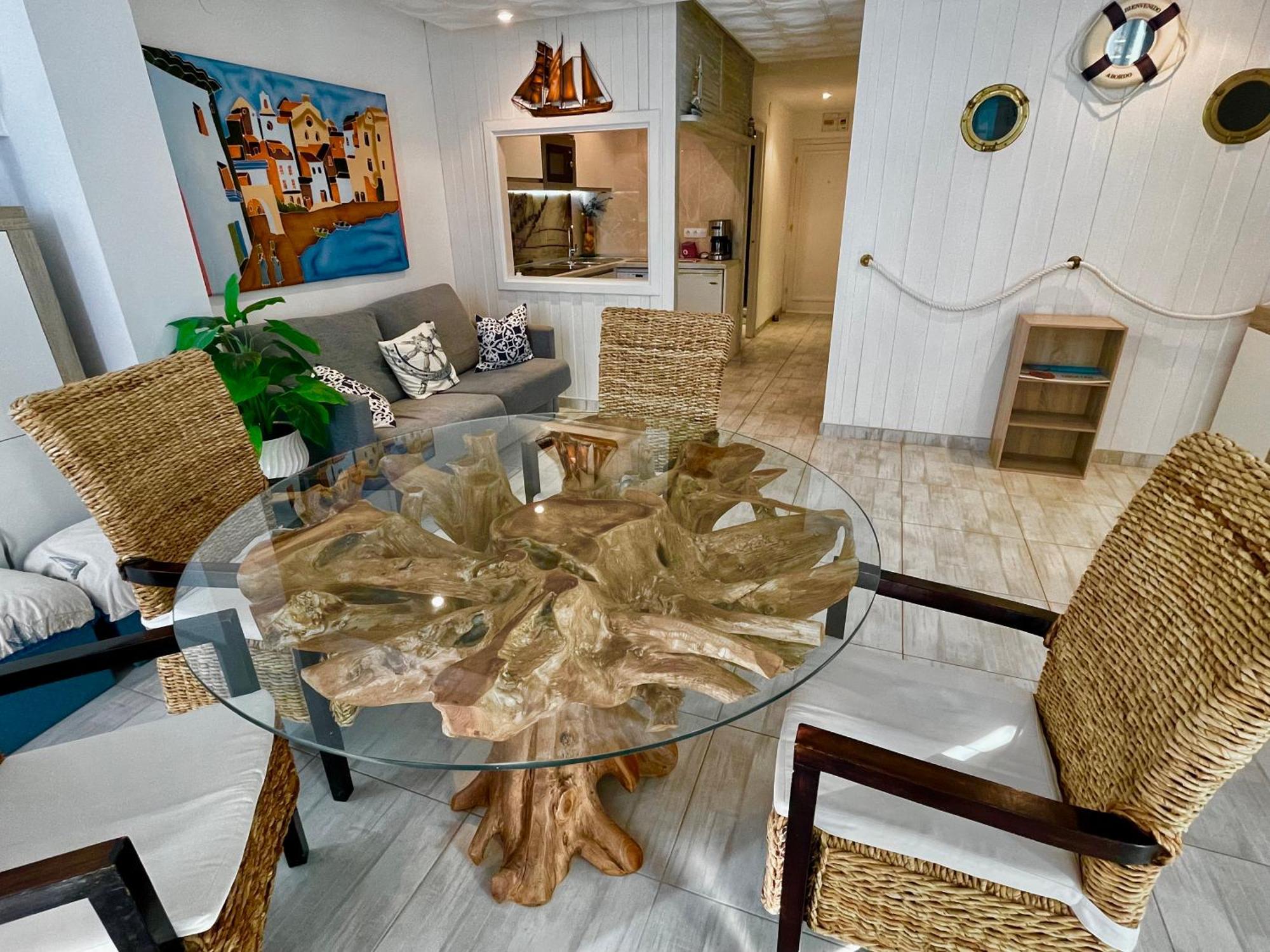 Magnifique Appartement En Front De Mer, Caneylles Росес Екстериор снимка