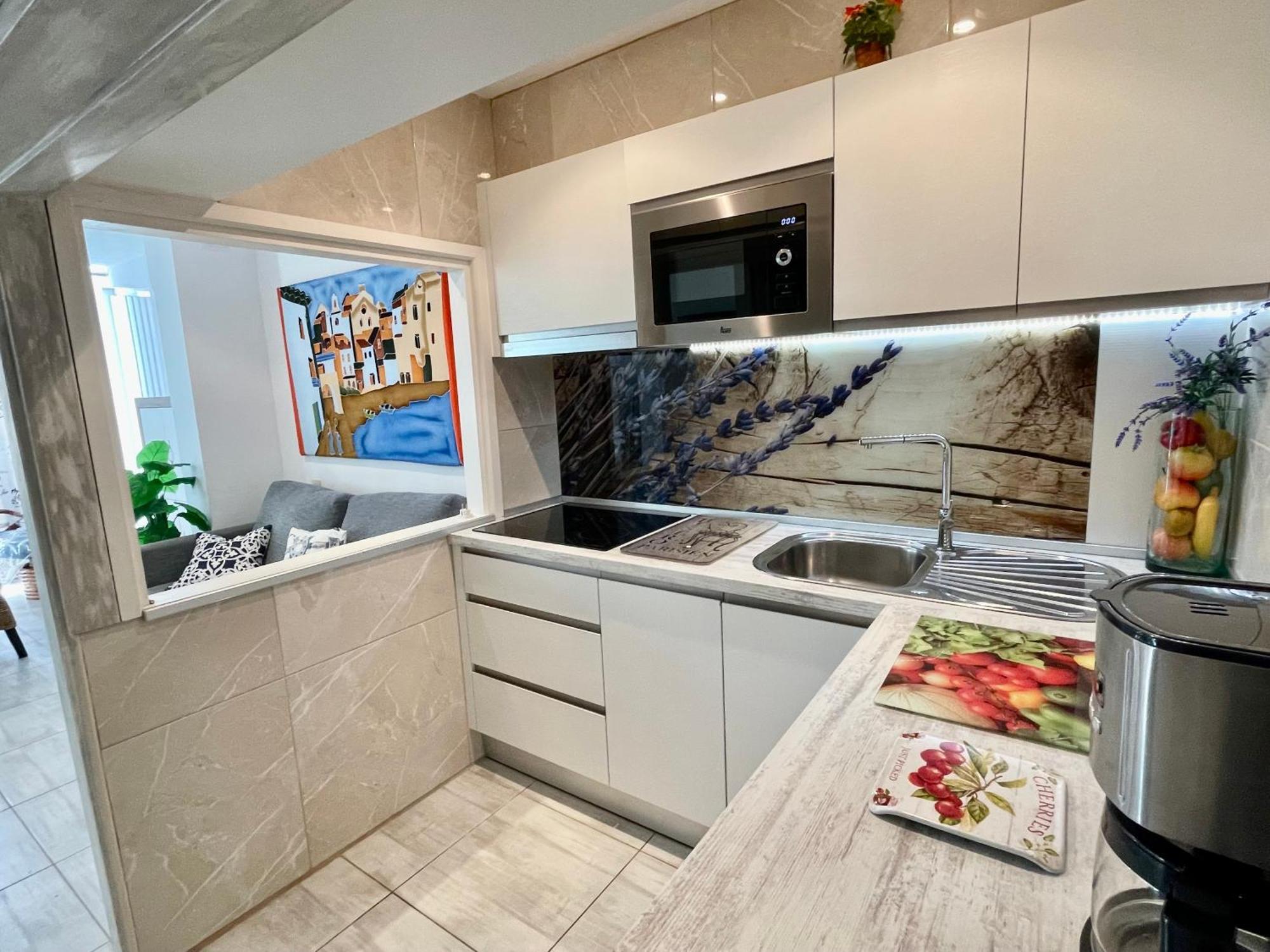 Magnifique Appartement En Front De Mer, Caneylles Росес Екстериор снимка